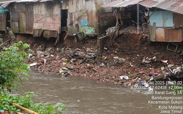 Thumbnail Hujan Deras Melanda Kota Malang, 22 Titik Terendam Banjir dan 1 Titik Longsor
