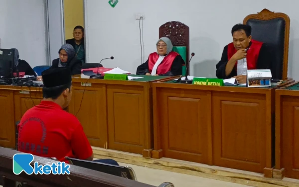 Thumbnail Emosi di Jalan, Pengemudi Toyota Agya Divonis 4 Bulan Penjara atas Penganiayaan