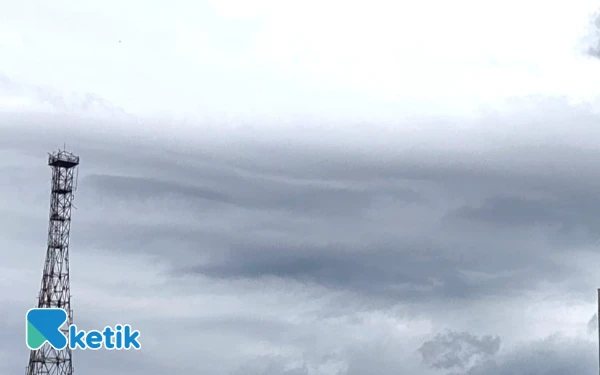 Thumbnail Cuaca Kota Surabaya 24 Oktober 2025 Diprakirakan Hujan Ringan, Begitu Juga Nganjuk