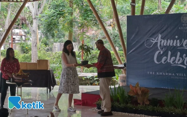 Thumbnail Berita - Lestarikan Alam, The Kharma Villas Rayakan 5 Tahun dengan Penanaman Pohon Langka dan Aksi Donor Darah