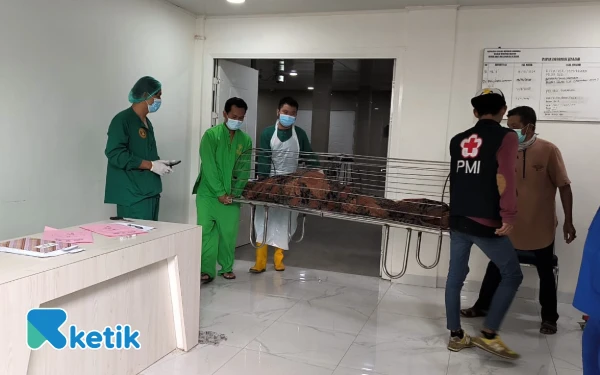 Thumbnail Jasad Pria Ditemukan Tewas Dalam Karung, Polisi Selidiki Dugaan Pembunuhan