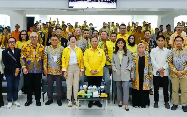 Thumbnail Soeharto Diusulkan Jadi Pahlawan Nasional, Setuju atau Tidak? Ini Kata Golkar