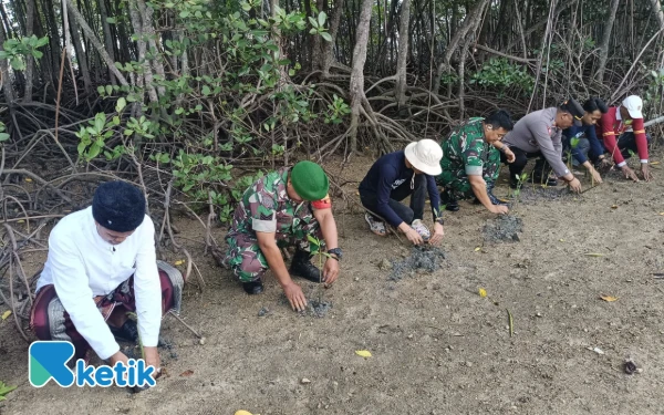 Thumbnail Berita - Festival Mangrove Warnai Sumenep, Bukti Anak Muda Peduli Lingkungan
