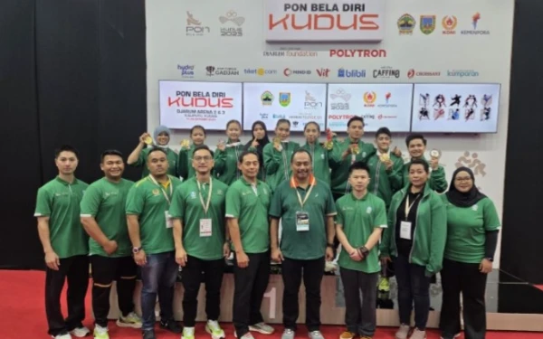 Thumbnail Berita - Wow, Wushu Jawa Timur Borong 6 Emas PON Bela Diri 2025
