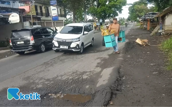 Thumbnail Berita - Rawan Kecelakaan, Jalan Nasional Rangkasbitung-Cikande Butuh Perbaikan