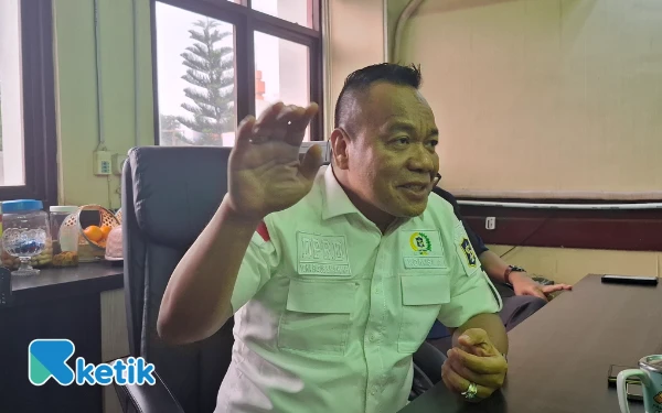 Thumbnail Ketua Komisi A DPRD Surabaya Tegaskan Regulasi Tenda Hajatan Harus Adil dan Proporsional