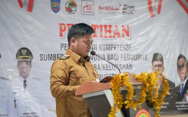 Thumbnail Berita - Dorong KDKMP Maju, Bupati Tegal: Pengurus Wajib Punya Cara Berpikir Adaptif