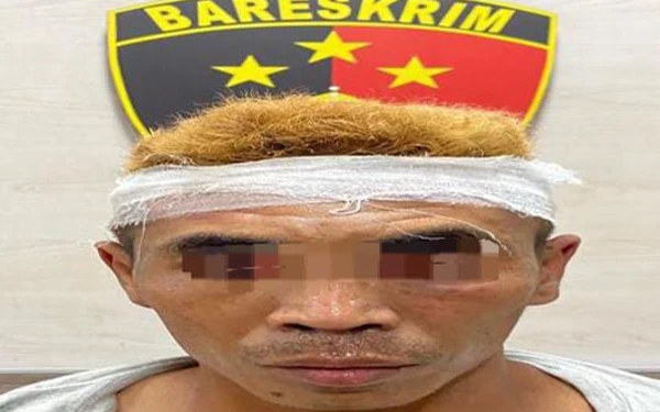 Thumbnail Berita - Nekat Curi Rp 3 Juta di Kasir Indomaret Gresik, Pelaku Gagal Kabur Berkat Warga & Polisi!