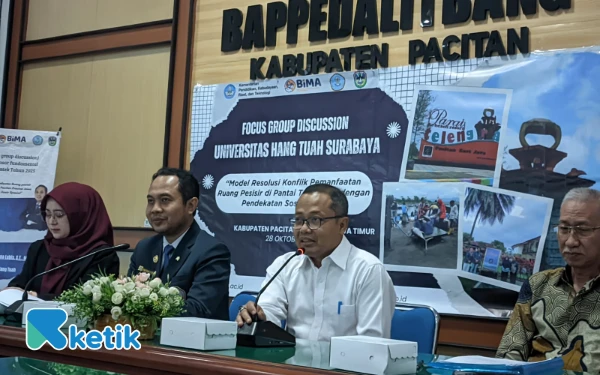 Thumbnail Berita - Peneliti UHT Ungkap Tumpang Tindih Kepentingan di Pesisir Teleng Ria Pacitan