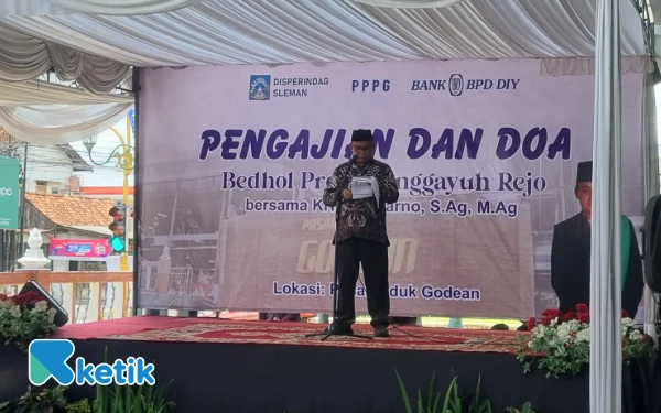 Thumbnail Berita - Pasar Godean Ditempati Kembali Setelah Direvitalisasi, Bupati Sleman: Pindah Menuju Kemakmuran