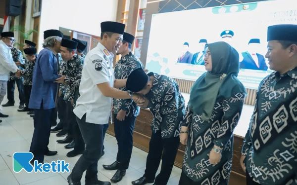 Thumbnail Berita - Pengurus BWI Dilantik, Bupati Bandung Gratiskan Sertifikasi Tanah Wakaf