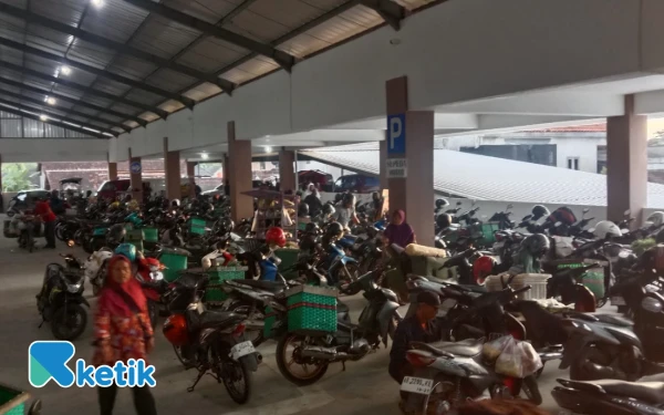 Thumbnail Berita - Tata Letak Baru Pasar Godean Bikin Pedagang Lebih Nyaman dan Semangat Berjualan