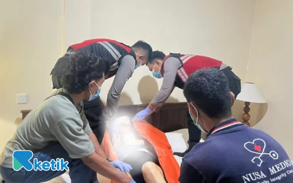 WNA Kanada Ditemukan Meninggal di Kamar Penginapan Jungutbatu, Polisi Turun Tangan