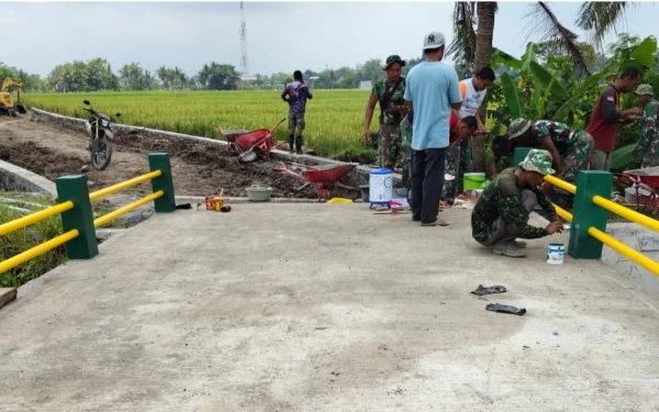 Thumbnail TMMD Sleman Rampungkan Jembatan Margoluwih, Akses Vital Tiga Kalurahan Makin Lancar