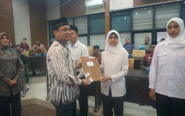 Thumbnail Berita - Wali Kota Pekalongan Dorong Peningkatan Kinerja dan Profesionalisme Bagi PPPK Paruh Waktu