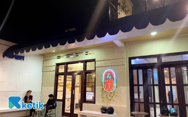 Thumbnail Meltd Ice Cream Malang, Tempat Nongkrong Hits dengan Es Krim Rasa Unik
