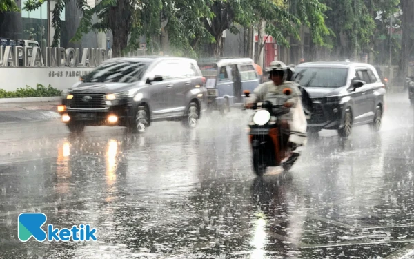Thumbnail Cuaca Kota Palangkaraya 6 November 2025 Diprakirakan Hujan Ringan, Manokwari Cerah
