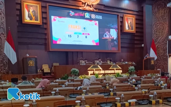 Thumbnail Komisi B DPRD Jatim Dukung Rencana Menkeu Purbaya Rapikan Tata Niaga Rokok