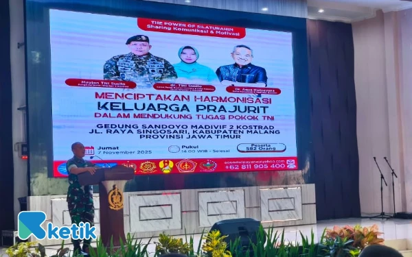 Thumbnail ‎Divif 2 Kostrad Perkuat Pondasi Keluarga Prajurit melalui The Power of Silaturahim