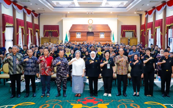 Thumbnail Gubernur Khofifah Dikukuhkan sebagai Dewan Pembina Kehormatan Paguyuban Mas TRIP Jatim