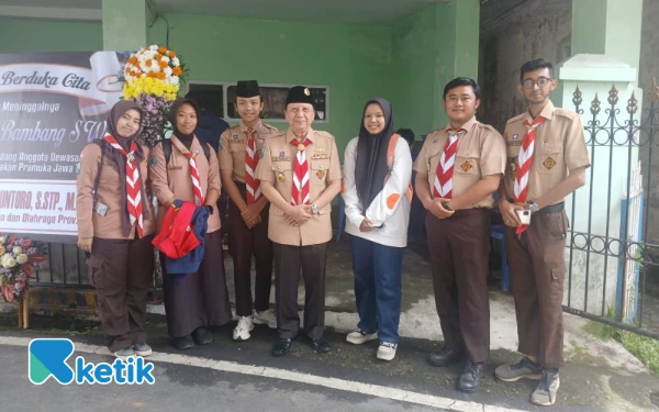 Thumbnail Dedikasi Abadi Kakak Bambang, Inspirasi Gerakan Pramuka Jawa Timur