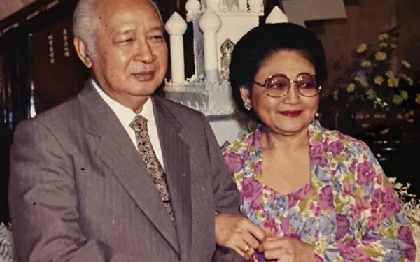 Thumbnail Presiden Prabowo Beri Gelar Soeharto Pahlawan Nasional, Golkar Sampaikan Apresiasi