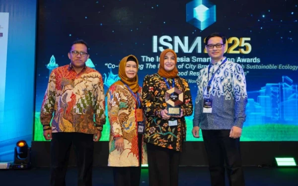 Kota Pekalongan Raih Best Smart Branding Innovation pada ISNA 2025