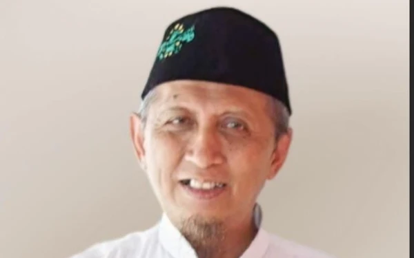 Thumbnail Berita - Pahlawan Zaman Digital: Lentera di Tengah Arus Global