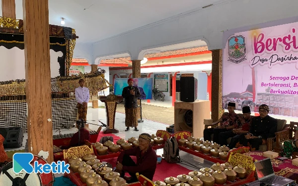 Thumbnail Berita - Unik! Pagelaran Wayang Siang Hari Warnai Tradisi Bersih Desa Pasirharjo Kabupaten Blitar