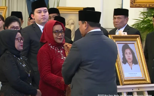 Thumbnail Mengenal Marsinah, Aktivis Buruh Era 1993 yang Dapat Gelar Pahlawan Nasional