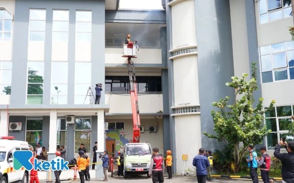 Thumbnail Wujudkan Sinergi Penanggulangan Bencana, Simulasi Tanggap Darurat Digelar di Kota Batu