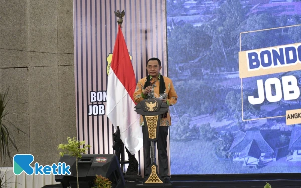 Thumbnail Bondowoso Job Fair 2025 Resmi Dibuka, Bupati Luncurkan Aplikasi “Kerja Berkah” untuk Tekan Pengangguran