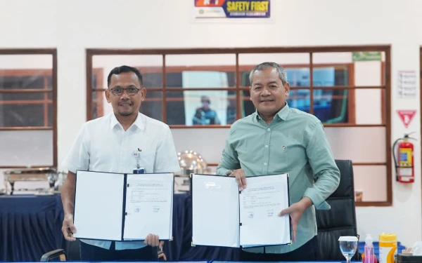 Thumbnail Berita - Ali Afandi Resmi Gantikan Suharjono Sebagai Vice President Daop 7 Madiun