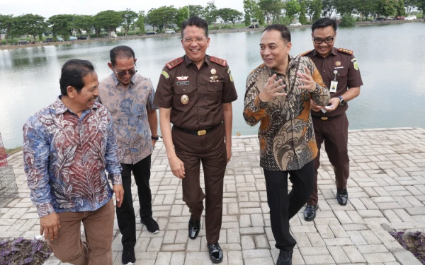 Thumbnail Aset Kembali, Pemkot Surabaya Jadikan Waduk Unesa Tempat Wisata Baru dan Tangkal Banjir