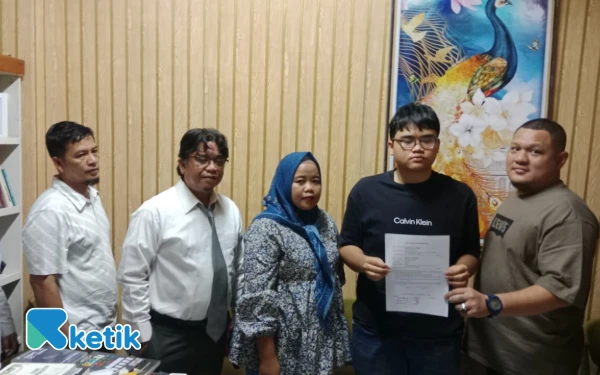 Thumbnail Berakhir Damai, Laporan Pengeroyokan Soultan di Polrestabes Palembang Dicabut