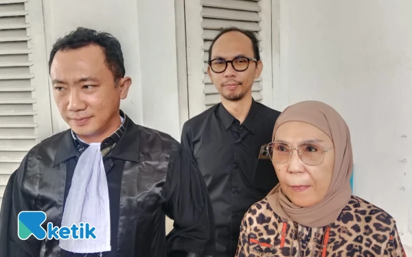 Thumbnail Sidang Eksepsi Ditunda, Alex Noerdin Dirujuk ke RS Siloam Jakarta untuk Perawatan Intensif