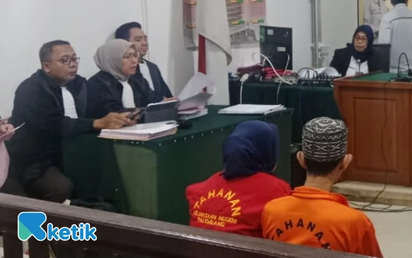 Thumbnail JPU Kejati Sumsel Tuntut Pasutri Kurir Sabu 894,79 Gram dengan 15 Tahun Penjara