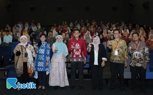 Thumbnail Wali Kota Hadiri Seminar Literasi Keuangan STIEKEN, Dorong Generasi Muda Melek Investasi