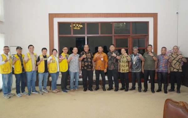 Thumbnail Berita - Bupati Asahan Terima Audiensi Lions Club Indonesia, Bahas Operasi Katarak Gratis