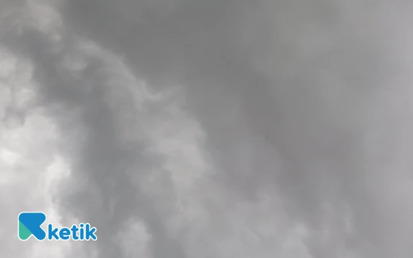 Thumbnail Kota Surabaya dan Madiun Diprakirakan Diguyur Hujan Ringan 19 November 2025, Cek Info Cuaca Jawa Timur