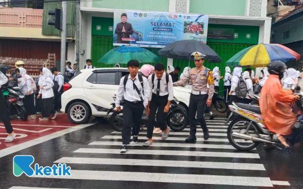 Thumbnail Operasi Zebra Semeru 2025, Sat Lantas Polres Batu Prioritaskan Perlindungan Pejalan Kaki