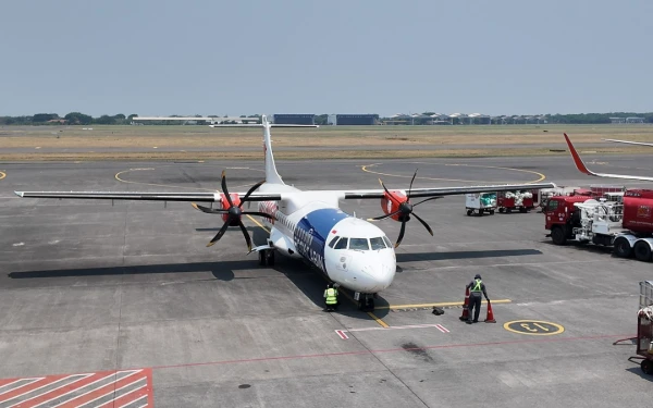 Thumbnail Berita - Gunung Semeru Erupsi, Jadwal Penerbangan Bandara Juanda Tetap Normal