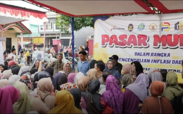 Thumbnail Berita - Pasar Murah Pemalang 2025 Digelar, Harga Kebutuhan Pokok Terkendali dan Inflasi Tertekan