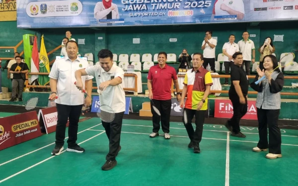 Thumbnail Turnamen Bulutangkis Jawa Timur 2025 Resmi Digelar, Ketua PBSI Minta Atlet Maksimal