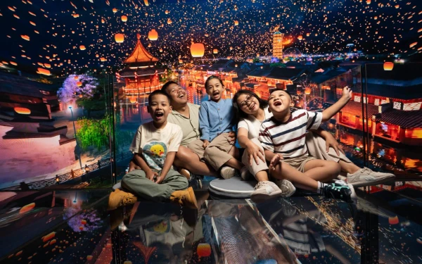 Thumbnail Jatim Park 1 Luncurkan Metaverse Glass Theater, Siap Meriahkan Libur Natal dan Tahun Baru 2026