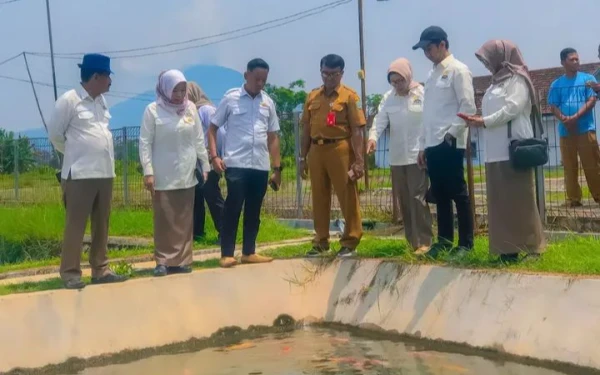 Thumbnail Berita - Komisi B DPRD Lumajang Lakukan Evaluasi dan Monitoring di Dinas Perikanan