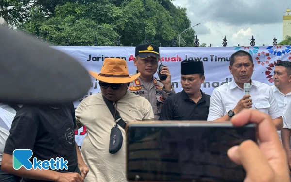 Thumbnail Berita - JARJT Apresiasi Penetapan Empat Tersangka Korupsi Dana PEN, Minta Kejari Sampang Usut Aktor Utama