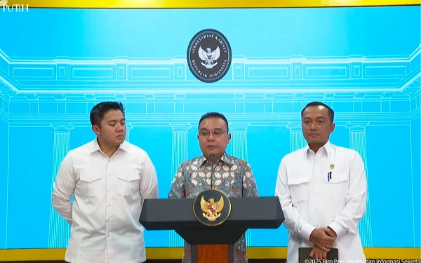 Thumbnail Presiden Prabowo Rehabilitasi Eks Dirut ASDP Ira Puspadewi