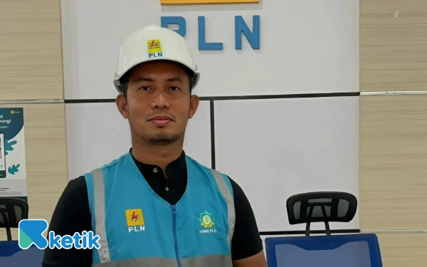 Thumbnail Berita - Akibat Banjir Bandang Tower Transmisi PLN Roboh, Listrik di Abdya Padam Total