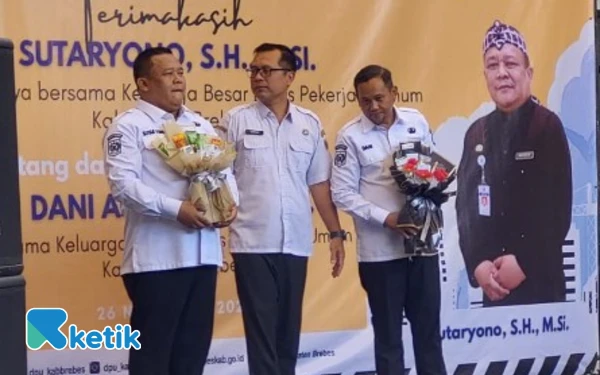 Thumbnail Berita - Pisah Sambut Kepala DPU Brebes Berlangsung Haru